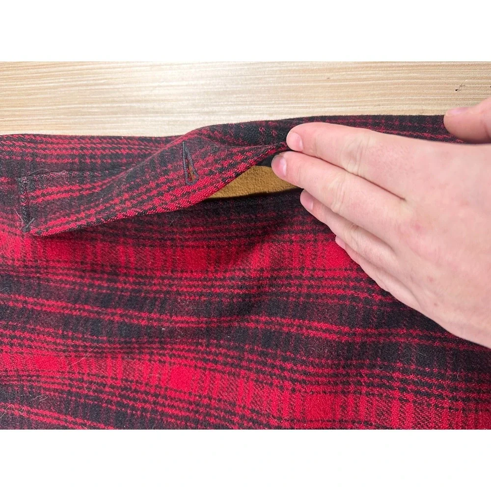 Vintage‎ Woolrich Woolen Mills Mackinaw Jacket Mens 36 Red Plaid Pockets Outdoor